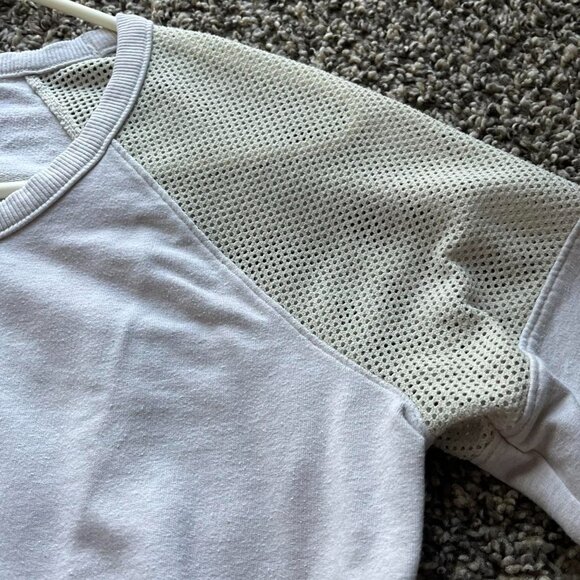 Athleta Citytime Mesh Shoulder Pullover Sweatshirt Size Small Beige Activewear - Picture 2 of 6